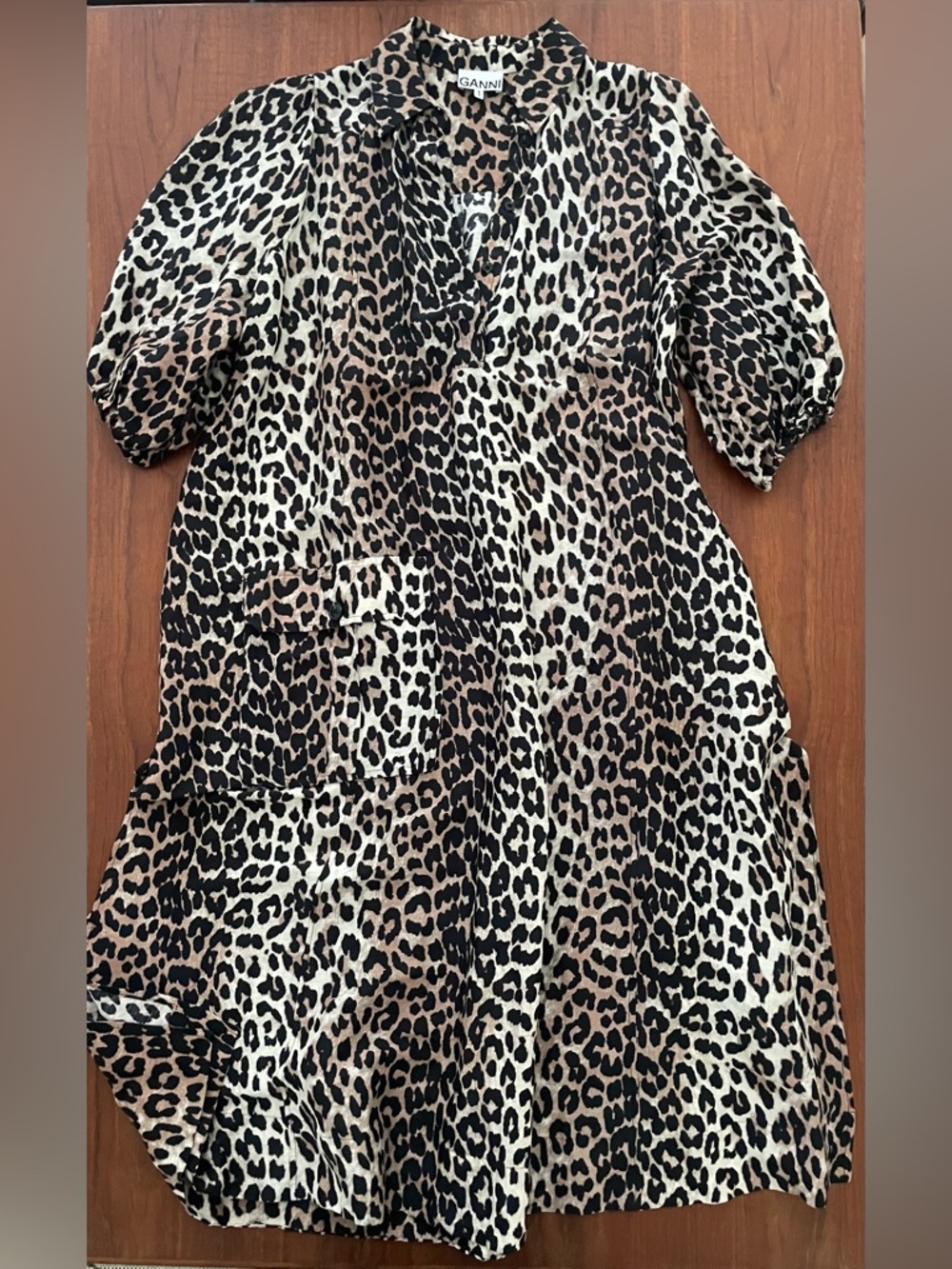 Gorgeous Ganni leopard print linen dress (fits M-XXL)